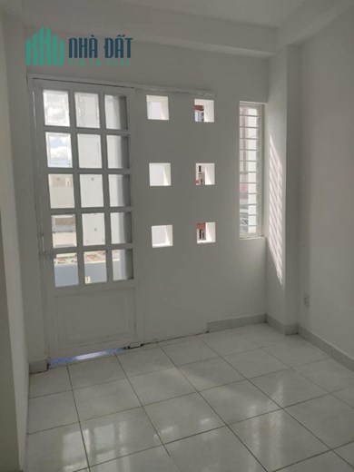Hẻm 3m trước nhà Phan Đăng Lưu,Phú Nhuận 5 tầng chỉ 3.3 tỷ