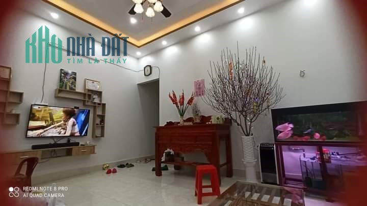 Chính chủ cần tiền bán nhanh căn nhà thuộc Ngõ 309 - Đường Văn Vỉ ( gần ao cá Vũ Long) - Phường Chi