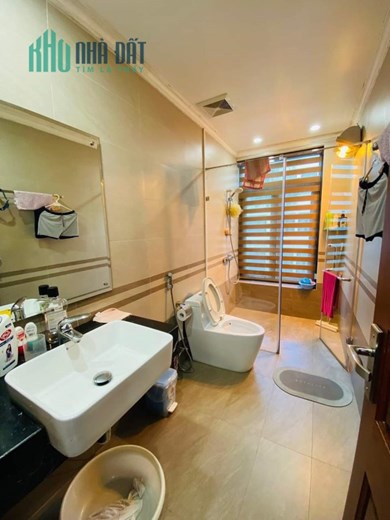 Bán nhà Khương Đình, Thanh Xuân 60M 5T Mt 5m, 6PN ô tô đỗ cổng, 5.9 tỷ