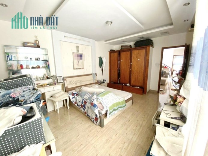 ⚡️💥..NHÀ SIÊU NGON - MTKD TỐT - NGAY CỔNG CHỢ NHỊ THIÊN ĐƯỜNG - 4 TẦNG - 4.2 X 25M - CHỈ 15 TỶ200