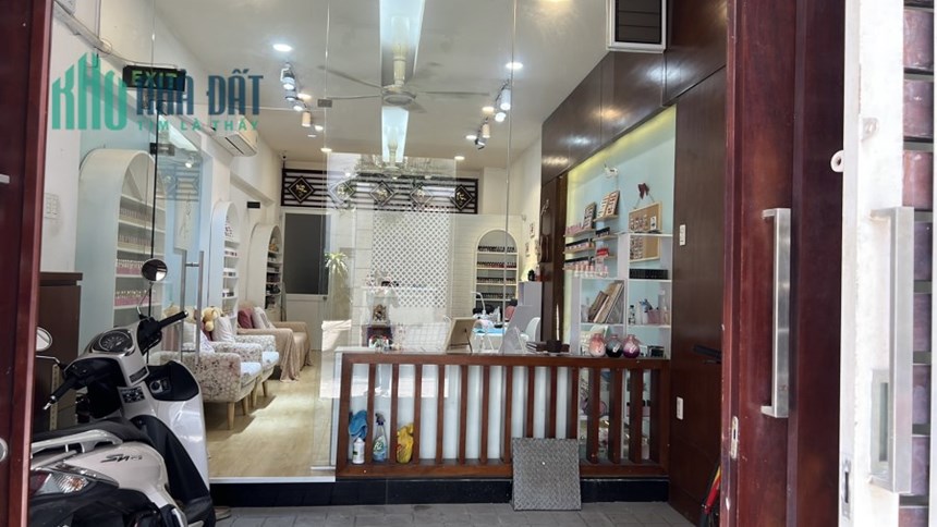 SANG TIỆM NAIL HOẶC SANG MẶT BẰNG – số 262/9 Huỳnh Văn Bánh, Phường11, Quận Phú Nhuận