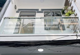 Nhà 4 tầng KHU 20 THƯỚC Hoàng Diệu,p9 Quận 4 Giá 4.5 tỷ