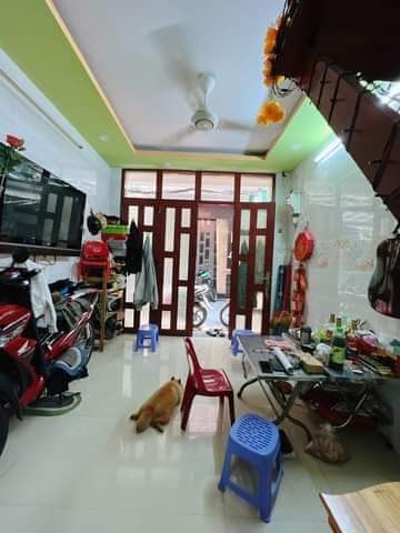 Nhà 4 tầng KHU 20 THƯỚC Hoàng Diệu,p9 Quận 4 Giá 4.2 tỷ