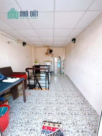 Nhà 4 tầng KHU 20 THƯỚC Hoàng Diệu,p9 Quận 4 Giá 4.1 tỷ