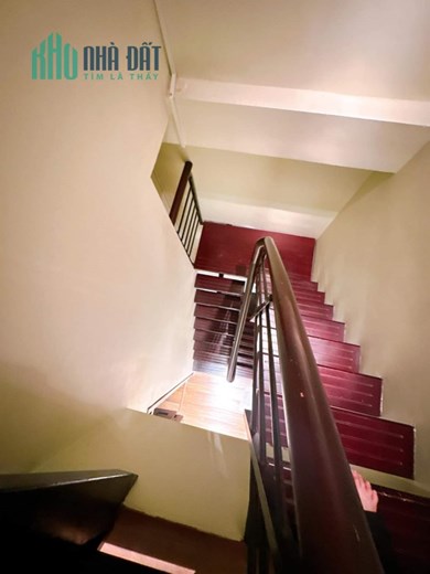 Nhà 4 tầng KHU 20 THƯỚC Hoàng Diệu,p9 Quận 4 Giá 4.1 tỷ