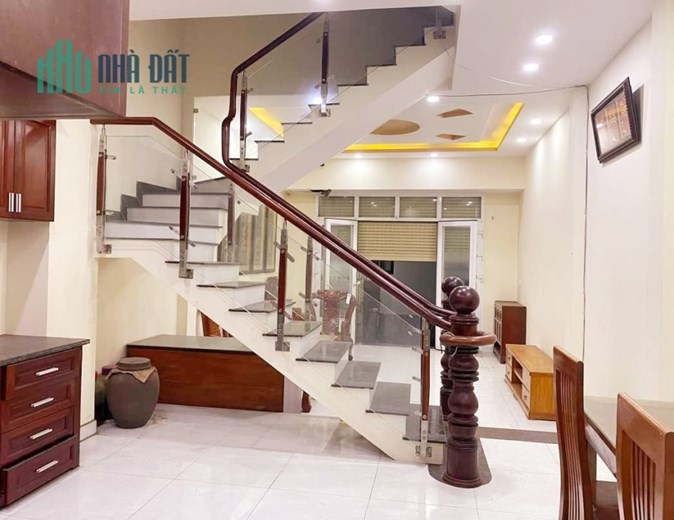 Nhà 50m2, 4 Tầng, Nguyễn Thị Thập, Quận 7, Nhỉnh 7 Tỷ, Lh 0906332558
