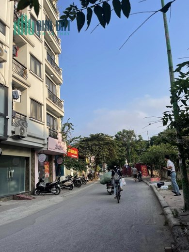 Bán nhà phố Đông Tác, ô tô tránh, vỉa hè, kinh doanh, 8 tầng thang máy, 60m, nhỉnh 16 tỷ
