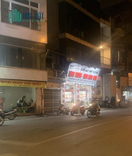 Bán nhà mặt phố Ngọc Hà, trung tâm, kinh doanh đỉnh, an ninh tuyệt đối, 70m, nhỉnh 18 tỷ