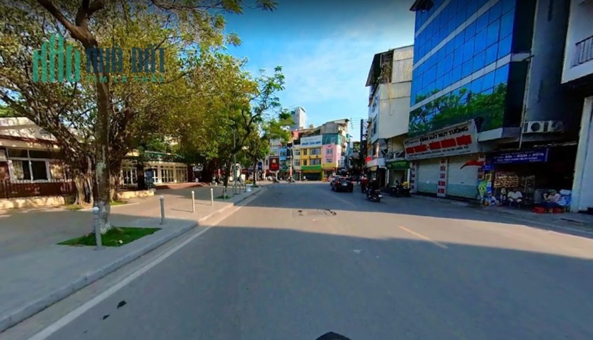 Bán nhà mặt phố Ngọc Hà, trung tâm, kinh doanh đỉnh, an ninh tuyệt đối, 70m, nhỉnh 18 tỷ