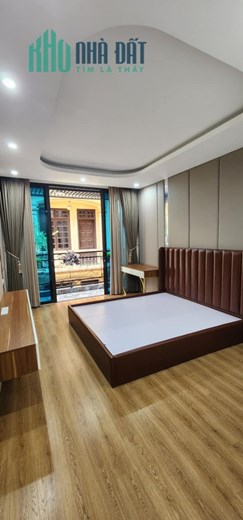 Bán nhà 75m2 phố An Dương, Tây Hồ Thang máy Nhập khẩu Ô tô đỗ cổng 9.4 Tỷ