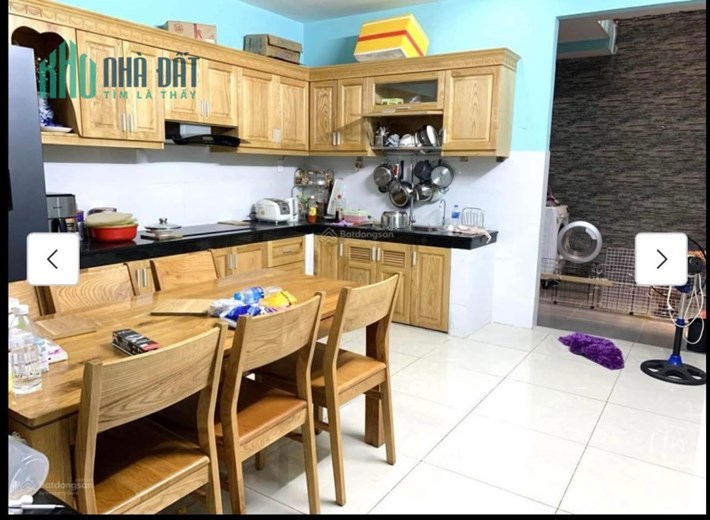 Bán Nhà 2 Tầng, Hẻm Xe Hơi, 84m2, Tân Phú, Ngay Chợ Tân Hương.