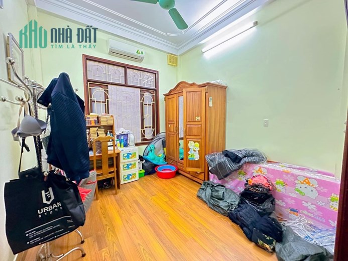 Nhà đẹp ngõ ô tô Lê Quang Đạo, Nam Từ Liêm, 41m2, 5 tầng, giá 3.9 tỷ