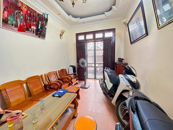 Nhà đẹp ngõ ô tô Lê Quang Đạo, Nam Từ Liêm, 41m2, 5 tầng, giá 3.9 tỷ