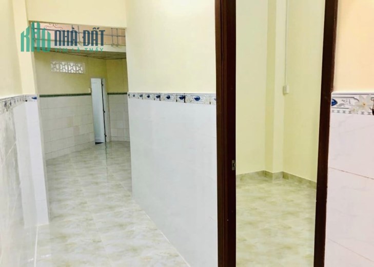 Bán Nhà C4 Ngang 5m Tiện Xây Mới HXH Bùi Văn Ba Quận 7 Giá Chỉ 3,9Tỷ
