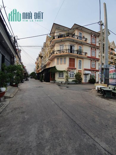 Bán Gấp Nhà, Trần Thị Năm,114mz,4mx28.5m, chỉ 5tỷ.Tân Chánh Hiệp10,Q12