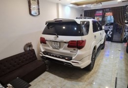Bán nhà gấp mặt tiền kinh doanh phạm Văn Chí Quận 5 5 tầng BTCT DTSD 120m2 chỉ nhỉnh 17 tỷ.