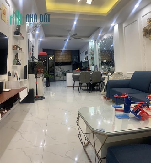 💥 Phân lô Ô tô tránh Ngụy Như Kon Tum, 35m2 4T, MT 6m, Chỉ 9.8 Tỷ 💥