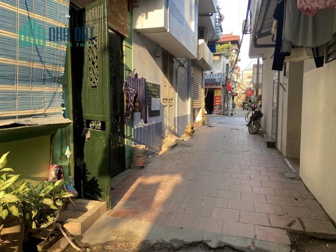 nhà cực hiếm chỉ hơn 1 tỷ  có ngay nhà 4 tầng ,ô tô đỗ cửa, kinh doanh nhỏ, cho thuê 8tr/tháng tại