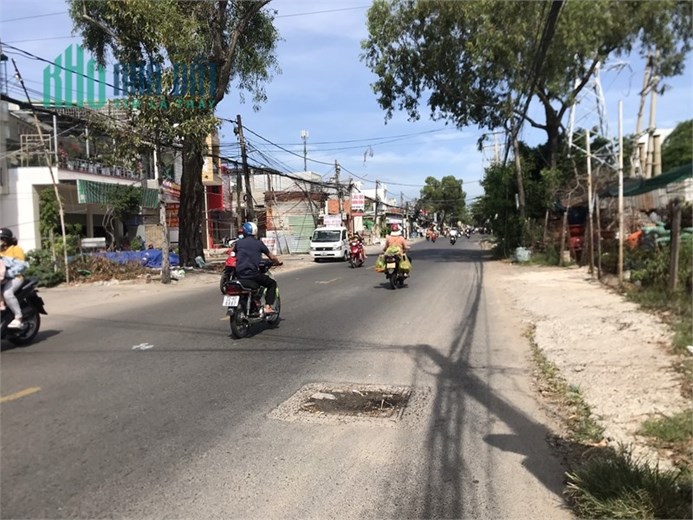 Cho thuê mặt bằng đường Bình Giã, TPVT 8x20m 1T1L mới xây