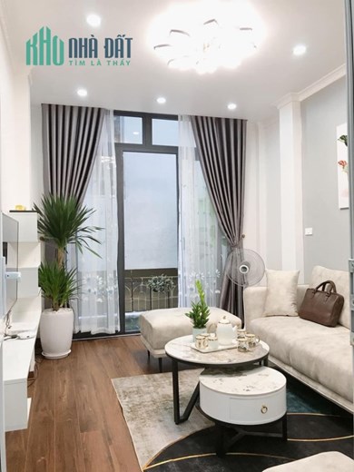 Bán nhà mới đẹp Đào Tấn , Ba Đình, 34m, 5 tầng, MT 3.8m,  nhà đẹp ở luôn, giá 4 tỷ 3.