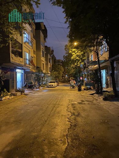 Nhà đẹp hơn khách sạn, Phân lô Đa Sỹ, đường 13.5m, 55m giá chào 7.82 tỷ