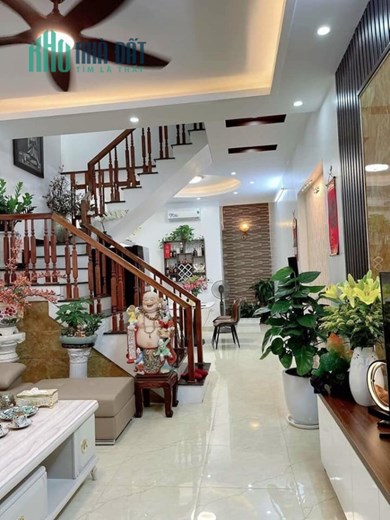 Bán nhà đẹp phố Thiên Lôi, 51m 4 tầng mới tinh, GIÁ 3.4 tỉ cả nội thất, ngõ cực nông