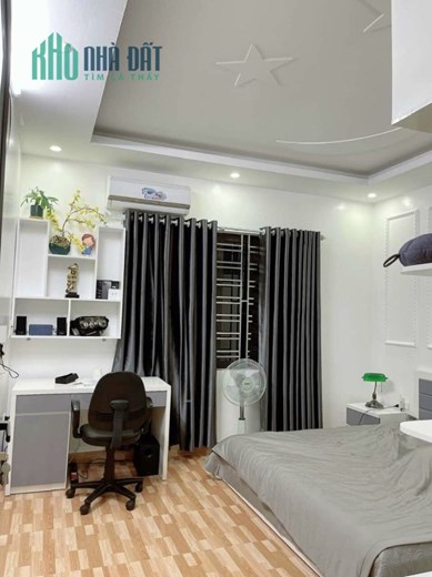 Bán nhà đẹp phố Thiên Lôi, 51m 4 tầng mới tinh, GIÁ 3.4 tỉ cả nội thất, ngõ cực nông