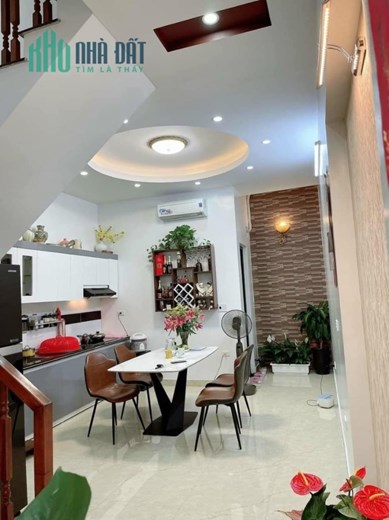 Bán nhà đẹp phố Thiên Lôi, 51m 4 tầng mới tinh, GIÁ 3.4 tỉ cả nội thất, ngõ cực nông