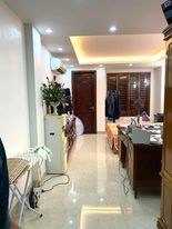 HIẾM NHÀ DÂN -MP NGUYÊN HỒNG - THANG MÁY-GARA- KINH DOANH ĐỈNH-GIÁ 20 TỶ