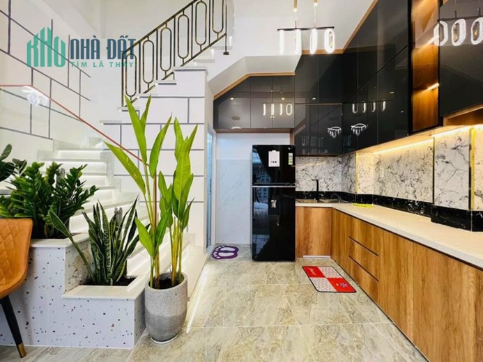 BÁN ĐẤT SIÊU ĐẸP FULL THỔ CƯ ( 24 X 35M) TRUNG TÂM HÓC MÔN GIÁ TỐT