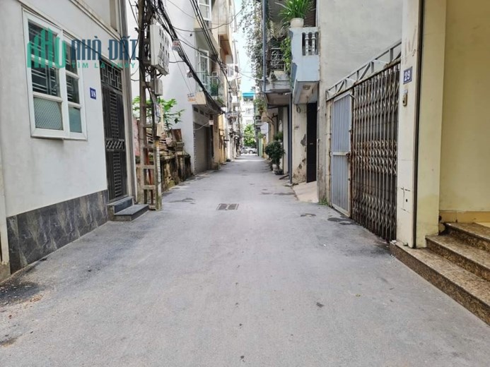 ĐẤT TỨ LIÊN, PL, 2 MẶT NGÕ, Ô TÔ VÀO NHÀ, SĐCC, DT 50m, MT 4,5m, giá 8,3 tỷ