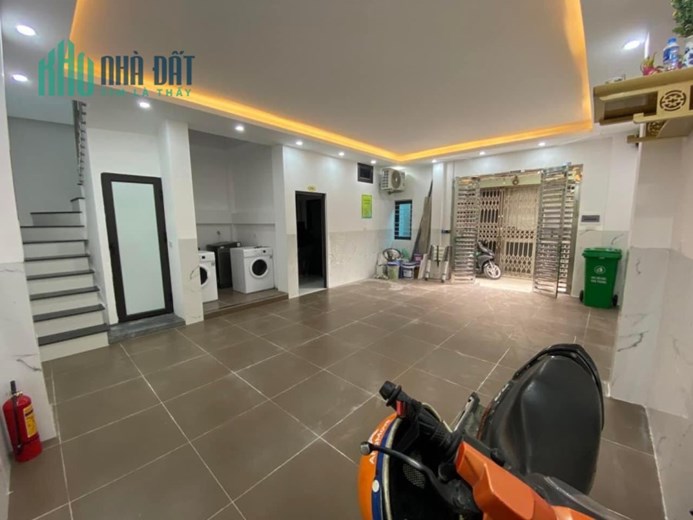 SIÊU PHẨM CCMN HỒ TÙNG MẬU 55M-15PN, HƠN 700TR/NĂM, THANG MÁY GIÁ 8.2 TỶ
-	Vị trí đất vàng Hà Nội,