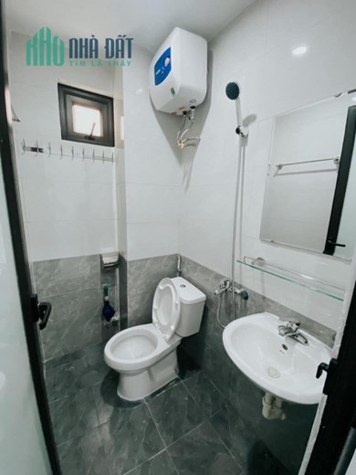 SIÊU PHẨM CCMN HỒ TÙNG MẬU 55M-15PN, HƠN 700TR/NĂM, THANG MÁY GIÁ 8.2 TỶ
-	Vị trí đất vàng Hà Nội,