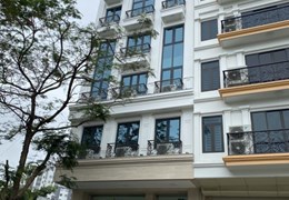 Cho Thuê Tòa 9 Tầng Mặt Phố Nguyễn Khang. Dt 120M2. giá 8000Usd