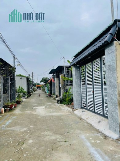 Bán nhà sổ riêng hai mặt đường đẹp, giá rẻ, gần trường tiểu học phường Trảng Dài, biên hòa