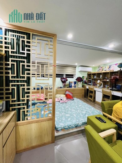 Siêu Hiếm Phúc Diễn 35m2, mặt tiền 5m, Lô góc, Gara, Kinh Doanh Đỉnh 3.9 Tỷ.