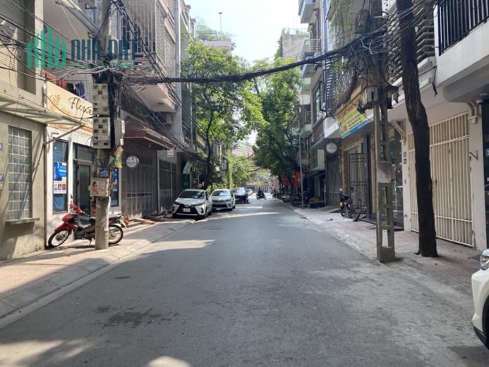 Bán đất Xuân La-Ngõ 105 Xuân La-Phân Lô VIP-Ô TÔ TRÁNH-VỈA HÈ RỘNG-65M2-GIÁ CHỈ 13,7 TỶ