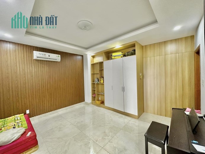 Bán Nhà Mặt Tiền Trần Hữu Trang Phường 11 Phú Nhuận Giá 20 Tỷ