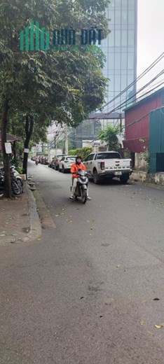 Bán nhà ngõ 643 Phạm Văn Đồng-Ô TÔ TRÁNH-7 CHỖ ĐỖ CỬA-KINH DOANH-KHU VIP-57M2-CHỈ 11,9 TỶ
