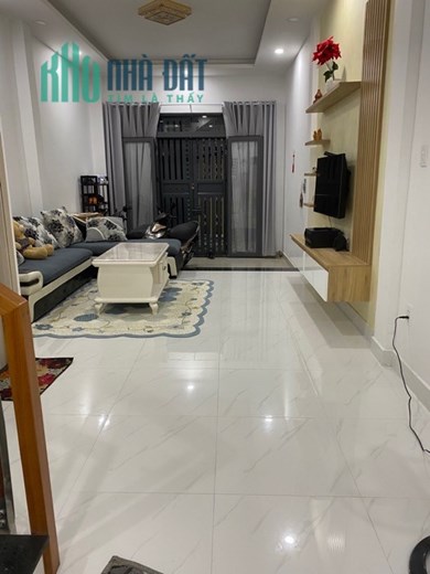 Bán nhà đường HAI BÀ TRƯNG QUẬN 3  - Ngay CẦU KIỆU - Sẵn dòng tiền 35 triệu mỗi tháng