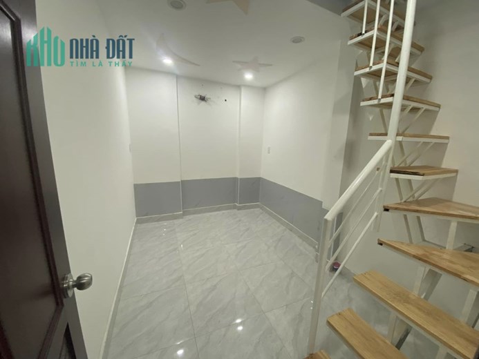 NGỘP BANK BÁN GẤP GIẢM THÊM 200TR- GIÁ CHÀO MỚI CHỈ CÒN 4.6 TỶ - PHAN VĂN TRỊ BÌNH THẠNH - 60M2