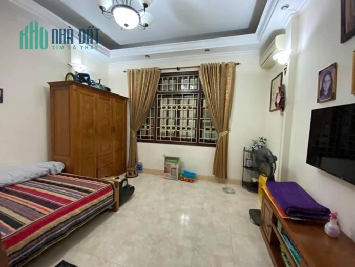 PHÂN LÔ HOÀNG CẦU - VIP ĐỐNG ĐA - 56m * 5 tầng - 2 THOÁNG - AN SINH ĐỈNH CAO - 6 tỷ tám.