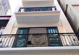 Cho Thuê Nhà #HUỲNH_THÚC_KHÁNG 45m2 4 Ngủ 1 khách. Cạnh Hồ Thành Công. 15 tr/tháng