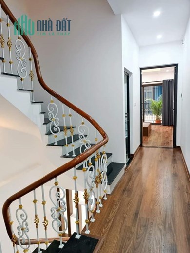 Cho Thuê Nhà #HUỲNH_THÚC_KHÁNG 45m2 4 Ngủ 1 khách. Cạnh Hồ Thành Công. 15 tr/tháng