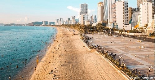 NHÀ MẶT TIỀN ĐƯỜNG NGUYỄN THỊ MINH KHAI NHA TRANG Bán