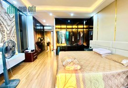 Cho Thuê Nhà #NGUYÊN_HỒNG Đẹp Bấn Loạn. 45m2. 4 Ngủ Cực Rộng BAN CÔNG 15tr/tháng