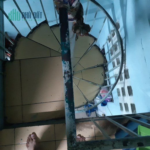 Bán Nhà 2 Tầng - Đường Lớn 2 Chiều Có Vỉa Hè - Tô Hiến Thành - Quận 10 - 0902934079