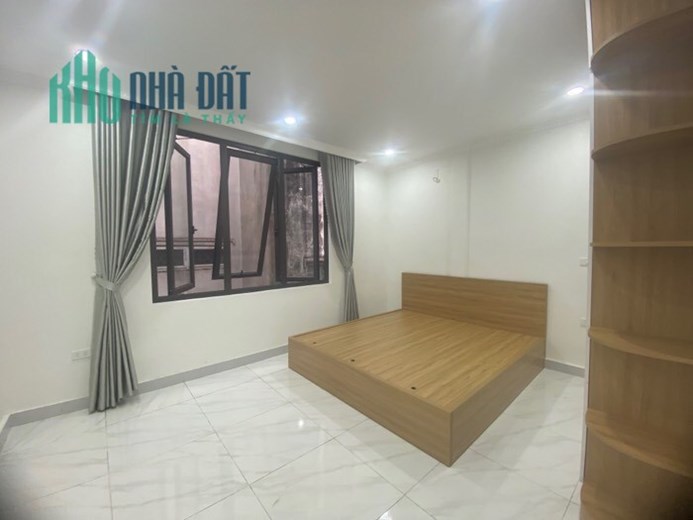Nhà đẹp Xã Đàn - dân xây - ô tô đỗ cửa - ở luôn - 1 bước sang Hoàn Kiếm - 4,65 tỷ