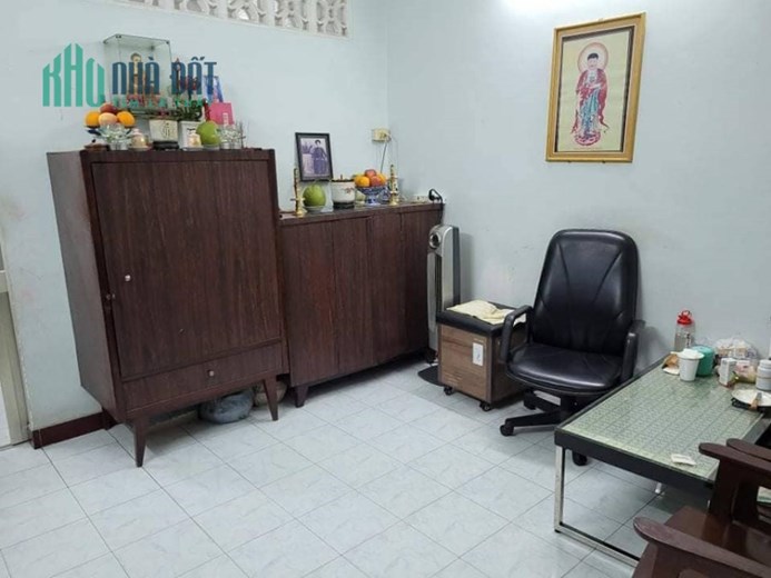 Bán Nhà Mặt Tiền - 113m2 - Đường 2 Chiều Có Vỉa Hè - Hồ Bá Kiện - Quận 10 - 0902934079
