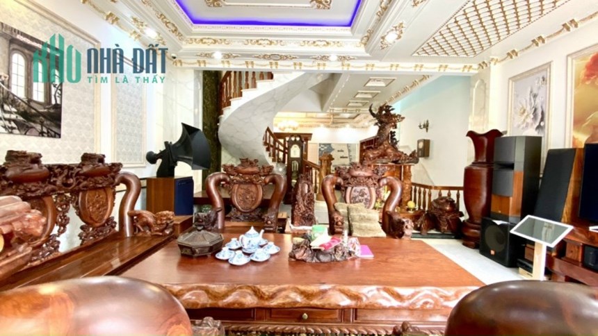 GẤP GẤP BÁN BIỆT THỰ CAO CẤP ĐÔNG HOÀ DĨ AN. 179M, 1 HẦM 4 LẦU GIÁ 16 TỶ.